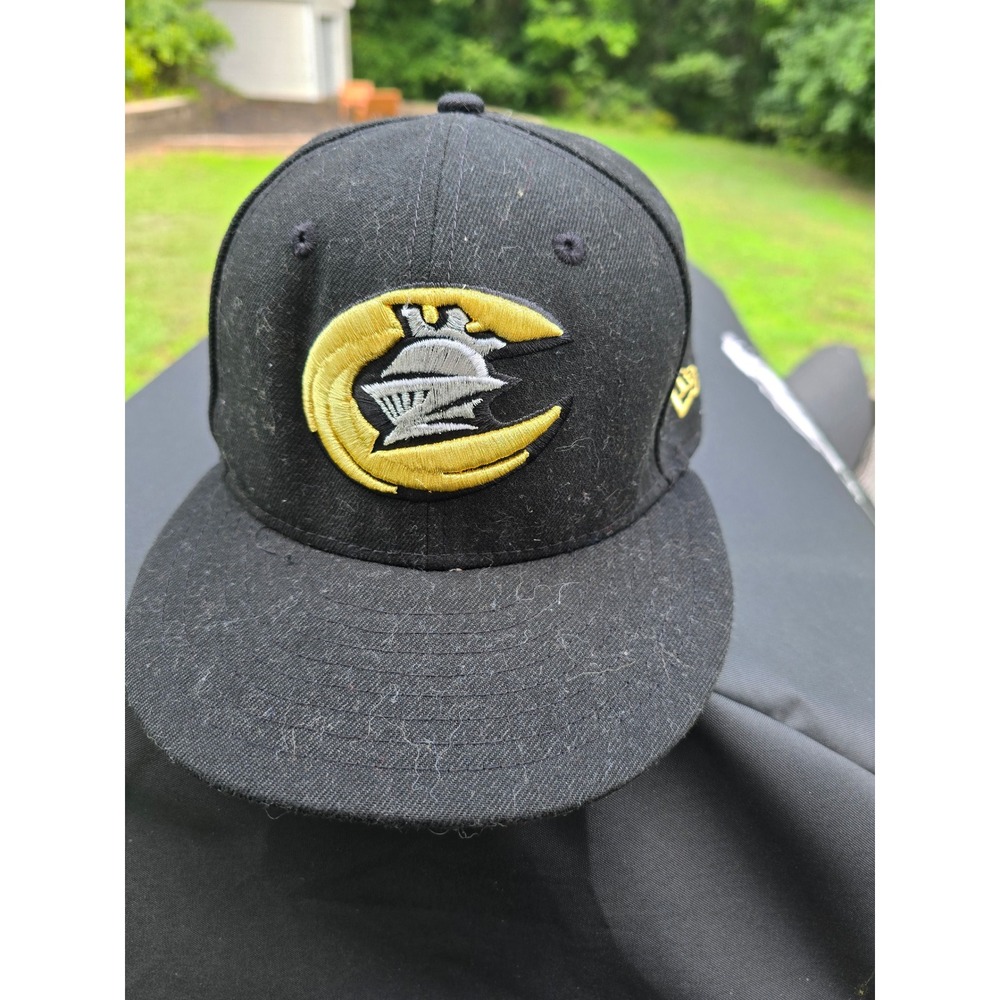 New Era 59FIFTY Fitted Hat Black Knight Helmet Moon Logo Cap Size 7 55.8cm